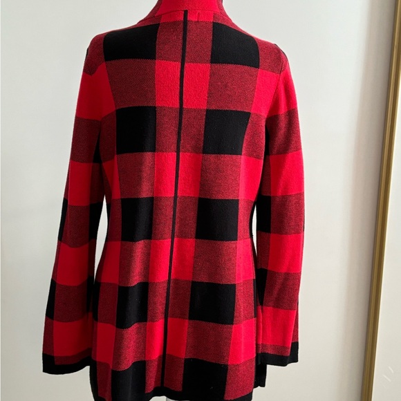 Adrienne Vittadini Red & Black Checkered Buffalo Plaid  Cardigan Sweater Size L - Picture 4 of 12